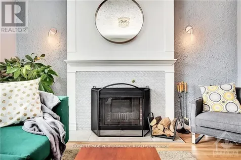 48 Hawthorne Avenue Ottawa ON K1S 0B1
