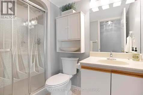 3267 King Street Kitchener ON N2A 4A4