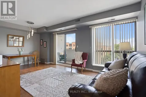 3267 King Street Kitchener ON N2A 4A4