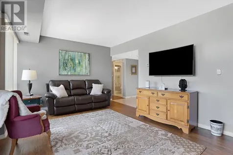 3267 King Street Kitchener ON N2A 4A4