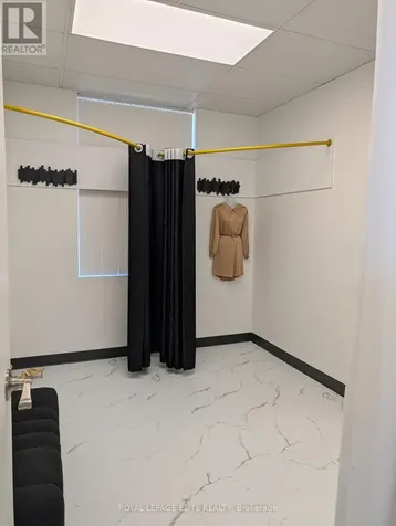 700 Dundas Street East Mississauga (dixie) ON L4Y 3Y5