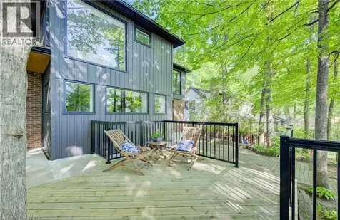 239 Corrie Crescent Waterloo ON N2L 5W3