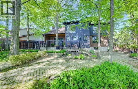 239 Corrie Crescent Waterloo ON N2L 5W3