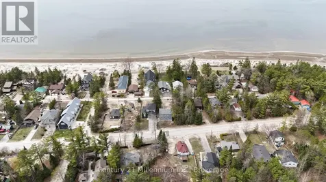 931 River Road East Wasaga Beach ON L9Z 2P4
