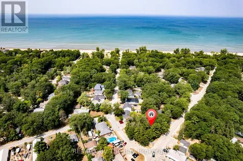 110 24th Street North Wasaga Beach ON L9Z 2E7