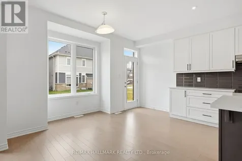 602 Newlove Street Innisfil ON L9S 0S2