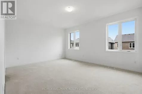 602 Newlove Street Innisfil ON L9S 0S2