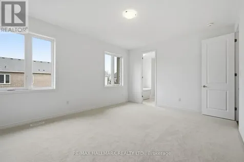 602 Newlove Street Innisfil ON L9S 0S2