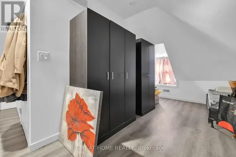 539 Campbell Avenue Windsor ON N9B 2H5