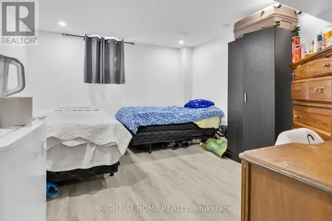 539 Campbell Avenue Windsor ON N9B 2H5