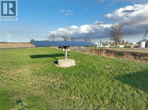 27156 St Clair Road Wallaceburg ON N8A 4L3