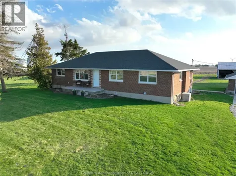 27156 St Clair Road Wallaceburg ON N8A 4L3