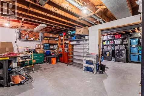 32 Belair Drive Hamilton ON L9A 2Z4