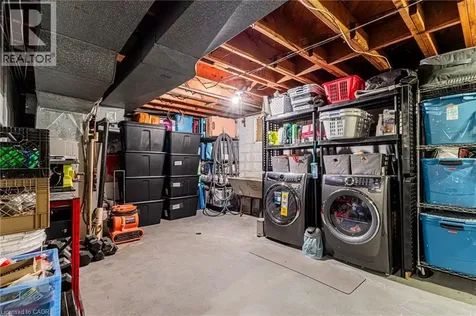 32 Belair Drive Hamilton ON L9A 2Z4