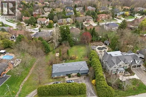 1310 Beaufort Drive Burlington ON L7P 4V9