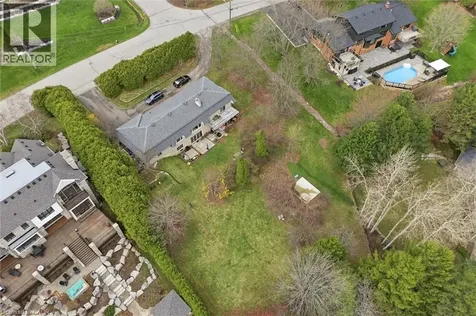 1310 Beaufort Drive Burlington ON L7P 4V9