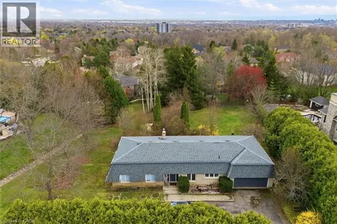 1310 Beaufort Drive Burlington ON L7P 4V9