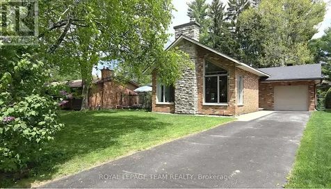 33 Rutherford Crescent Ottawa ON K2K 1N1