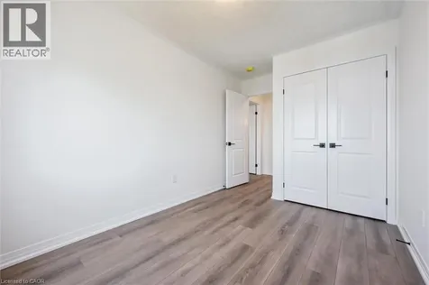 23 Benninger Drive Kitchener ON N2E 0K4