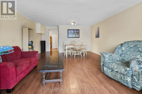 47 Daniel Street South Arnprior ON K7S 2L5