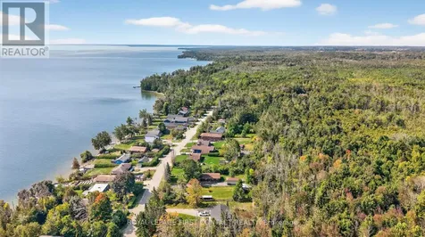 2266 Lakeshore Road East Oro-medonte ON L0L 1T0