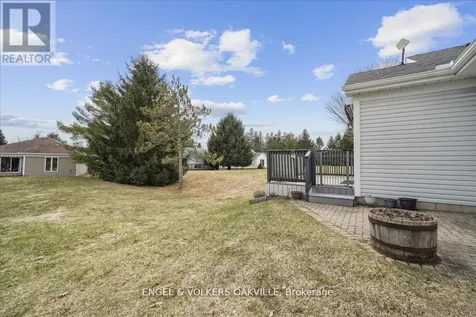 36 White Bark Way Centre Wellington ON N0B 1J0