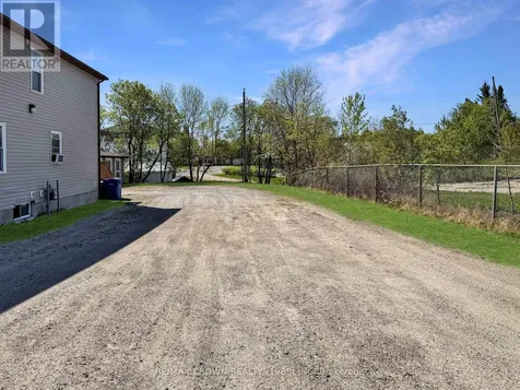 119 Byng Avenue Kapuskasing ON P5N 1X3