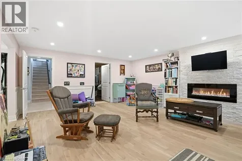 65 Paradise Grove Niagara-on-the-lake ON L0S 1T0