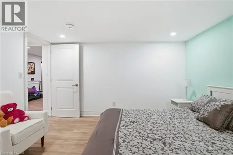 65 Paradise Grove Niagara-on-the-lake ON L0S 1T0