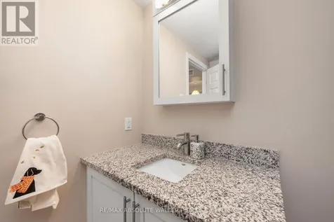 195 Besserer Street Ottawa ON K1N 0B6