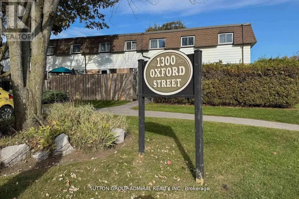 1300 Oxford Street Oshawa (lakeview) ON L1J 6C5