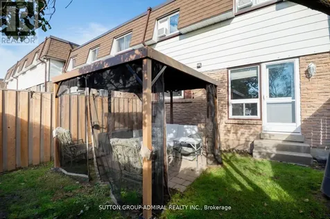 1300 Oxford Street Oshawa (lakeview) ON L1J 6C5