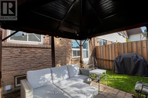 1300 Oxford Street Oshawa (lakeview) ON L1J 6C5