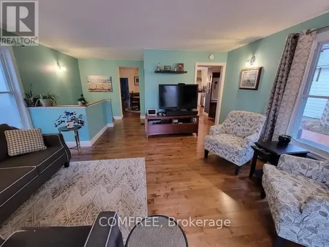 136 John Street Gananoque ON K7G 1A5