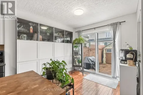 322 Foxridge Way Ottawa ON K2J 0V7