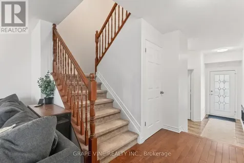 322 Foxridge Way Ottawa ON K2J 0V7
