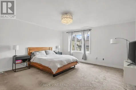 322 Foxridge Way Ottawa ON K2J 0V7