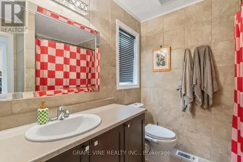 322 Foxridge Way Ottawa ON K2J 0V7