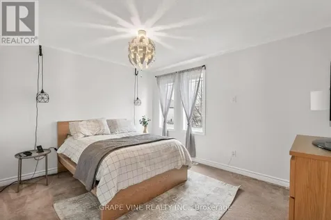 322 Foxridge Way Ottawa ON K2J 0V7