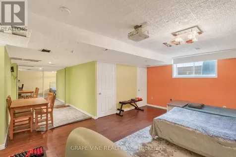 322 Foxridge Way Ottawa ON K2J 0V7