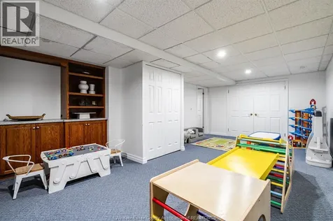 323 Talbot Street South Essex ON N8M 1C2