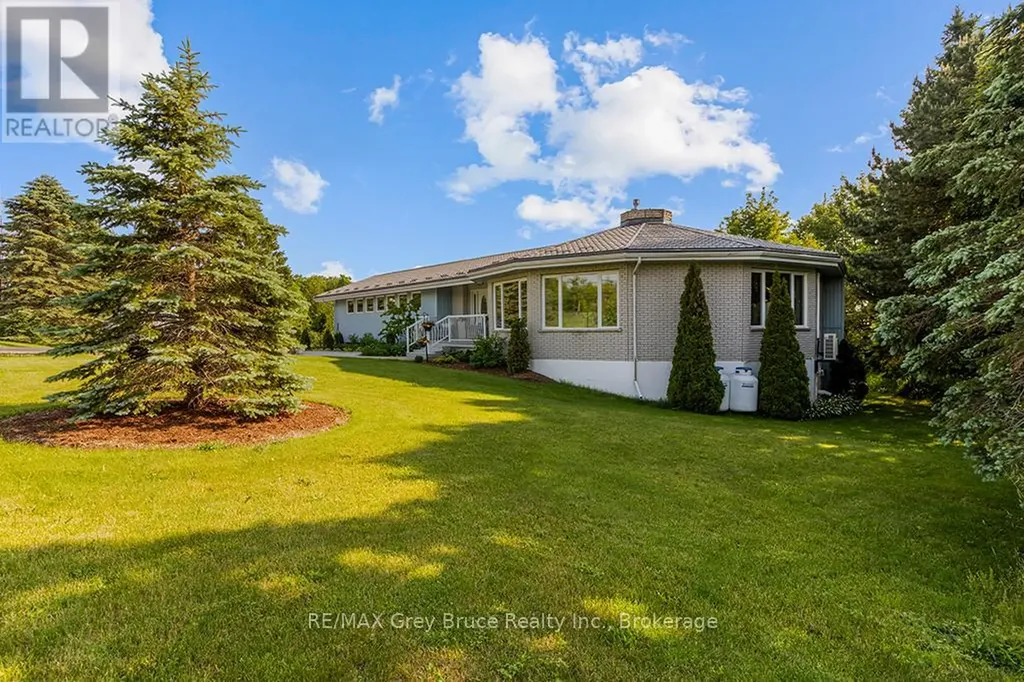 15 Isthmus Bay Road Northern Bruce Peninsula ON N0H 1W0