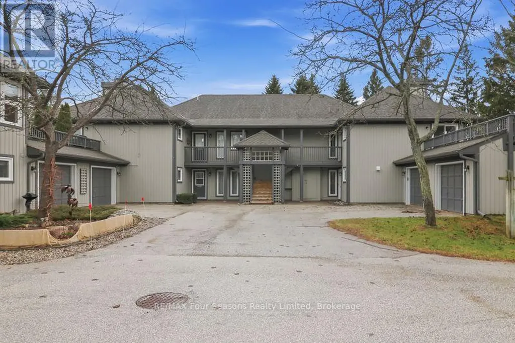 810 Suncrest Circle Collingwood ON L9Y 5C7