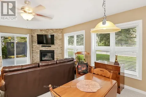 810 Suncrest Circle Collingwood ON L9Y 5C7