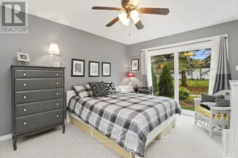 810 Suncrest Circle Collingwood ON L9Y 5C7