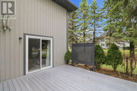 810 Suncrest Circle Collingwood ON L9Y 5C7