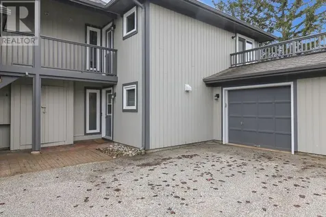 810 Suncrest Circle Collingwood ON L9Y 5C7