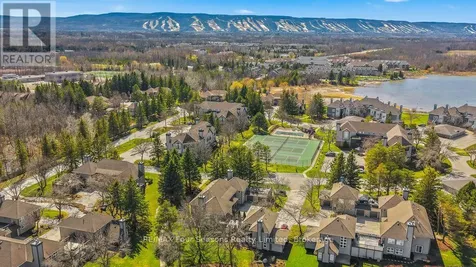 810 Suncrest Circle Collingwood ON L9Y 5C7
