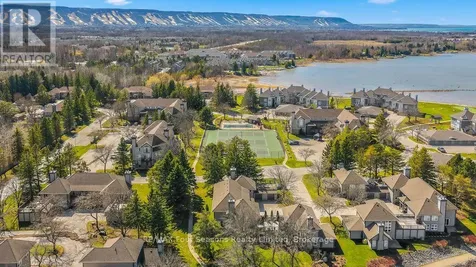 810 Suncrest Circle Collingwood ON L9Y 5C7