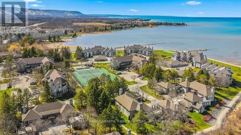 810 Suncrest Circle Collingwood ON L9Y 5C7